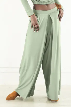 Bamboo Pleated Palazzo Pant