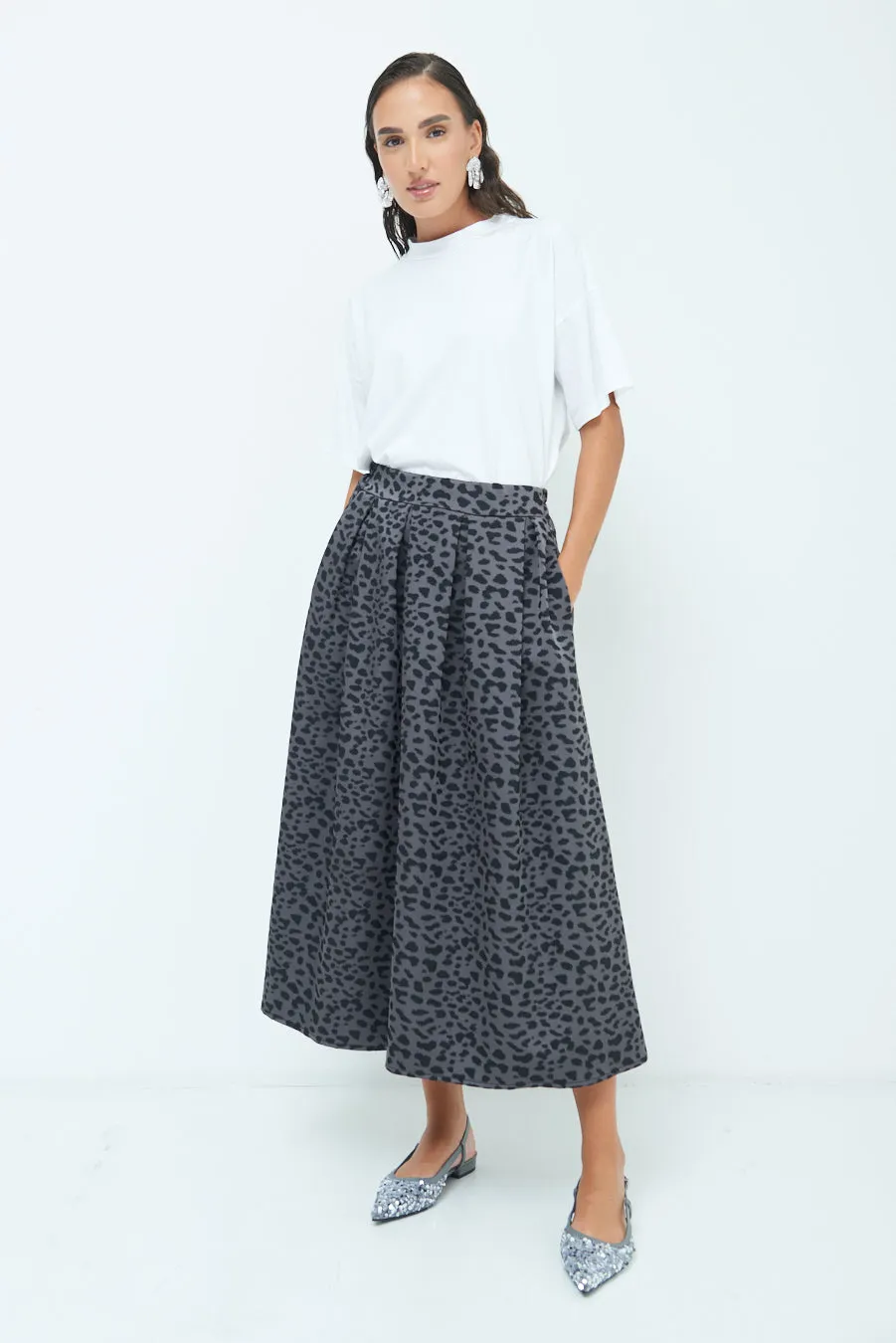 Printed pleated midi skirt wholesale