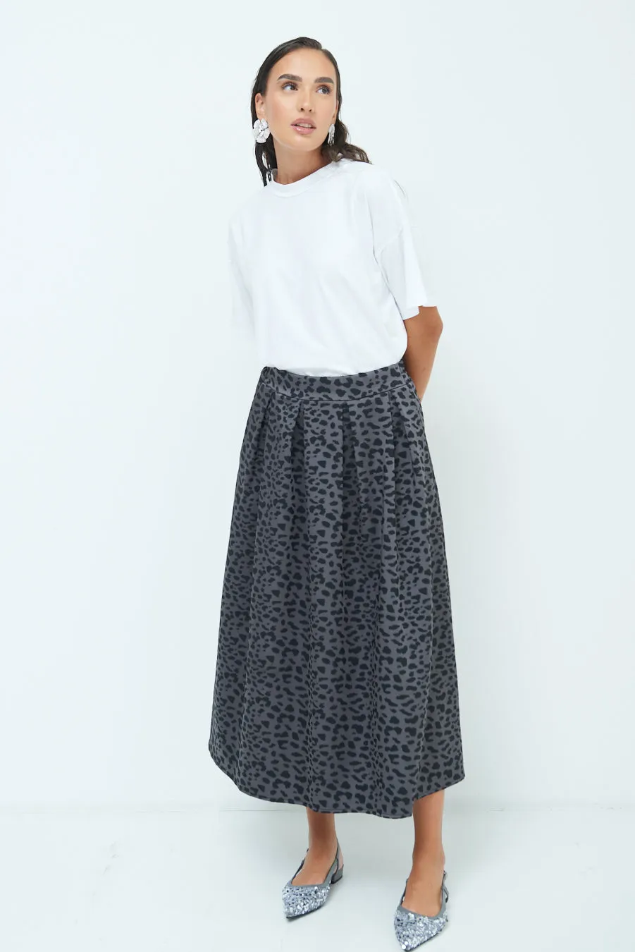 Printed pleated midi skirt wholesale