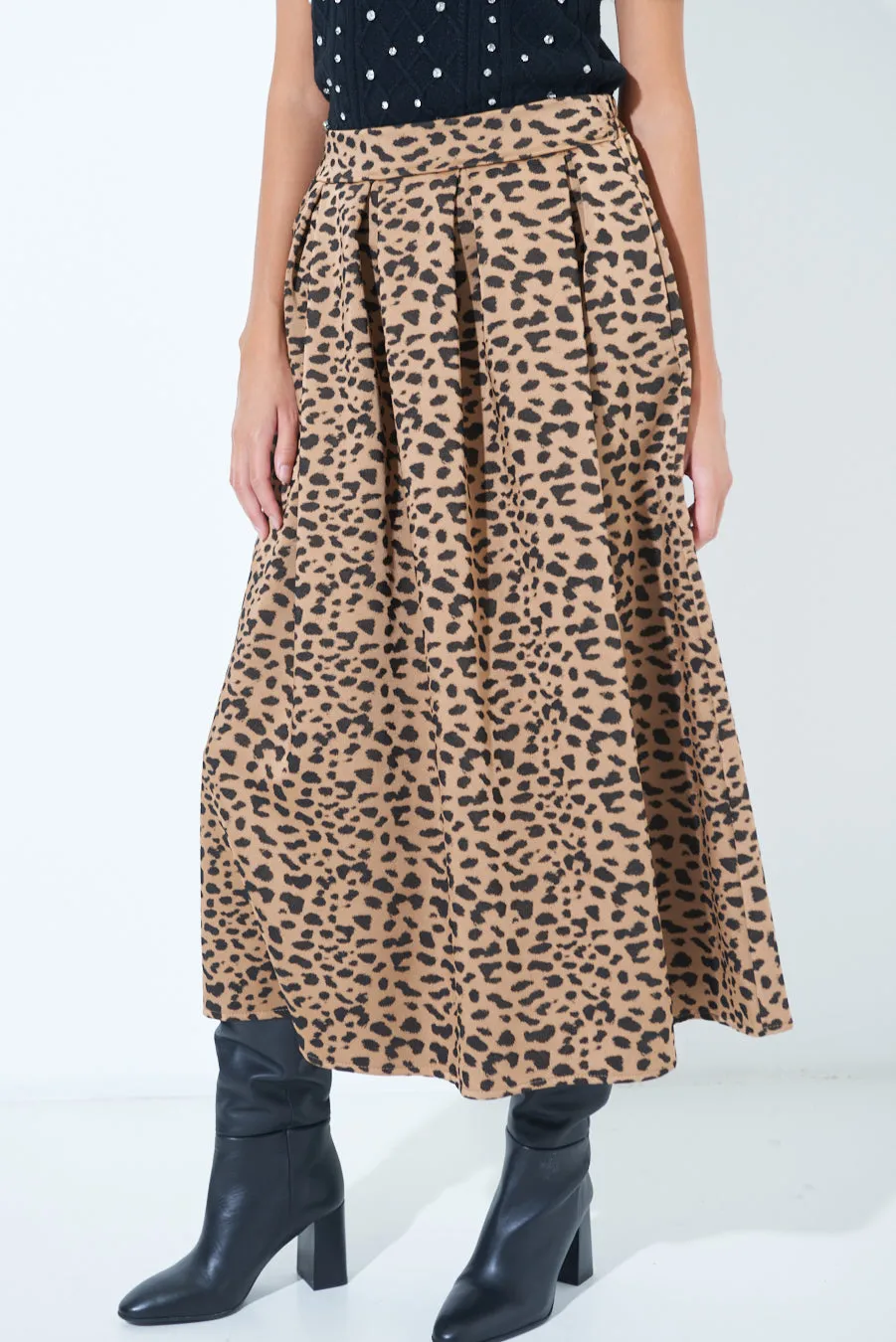 Printed pleated midi skirt wholesale